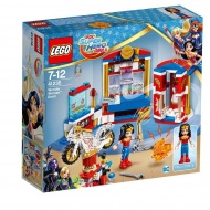 Конструктор LEGO DC Super Hero Girls 41235: Дом Чудо-женщины