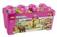 Конструктор LEGO Juniors 10674: Пони на ферме