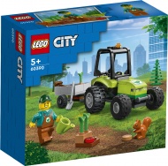 Конструктор LEGO City 60390: Трактор в парке